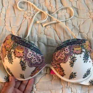 Victoria’s Secret Bikini 34B bling bombshell swim